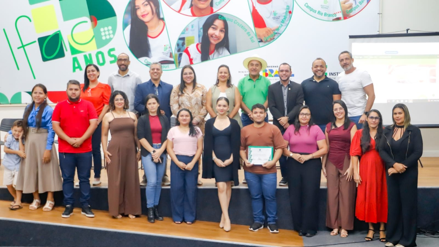 Prefeito de Rio Branco participa da certificação de alunos do Ifac na capital