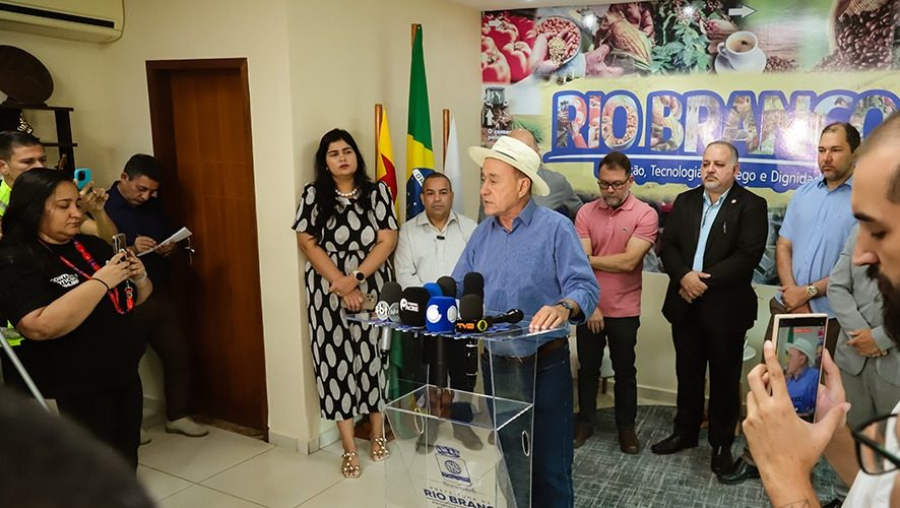 Prefeitura de Rio Branco lança edital de licitação para concessão do transporte coletivo da capital