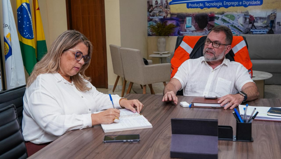 Prefeitura suspende aulas por três dias e anuncia projeto Escola Mais Segura após tragédia no Instituto São José