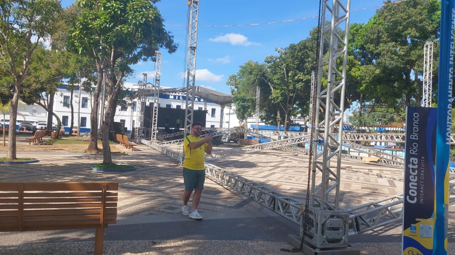 Praça da Revolução recebe “esquenta” neste sábado para Brasil x Egito