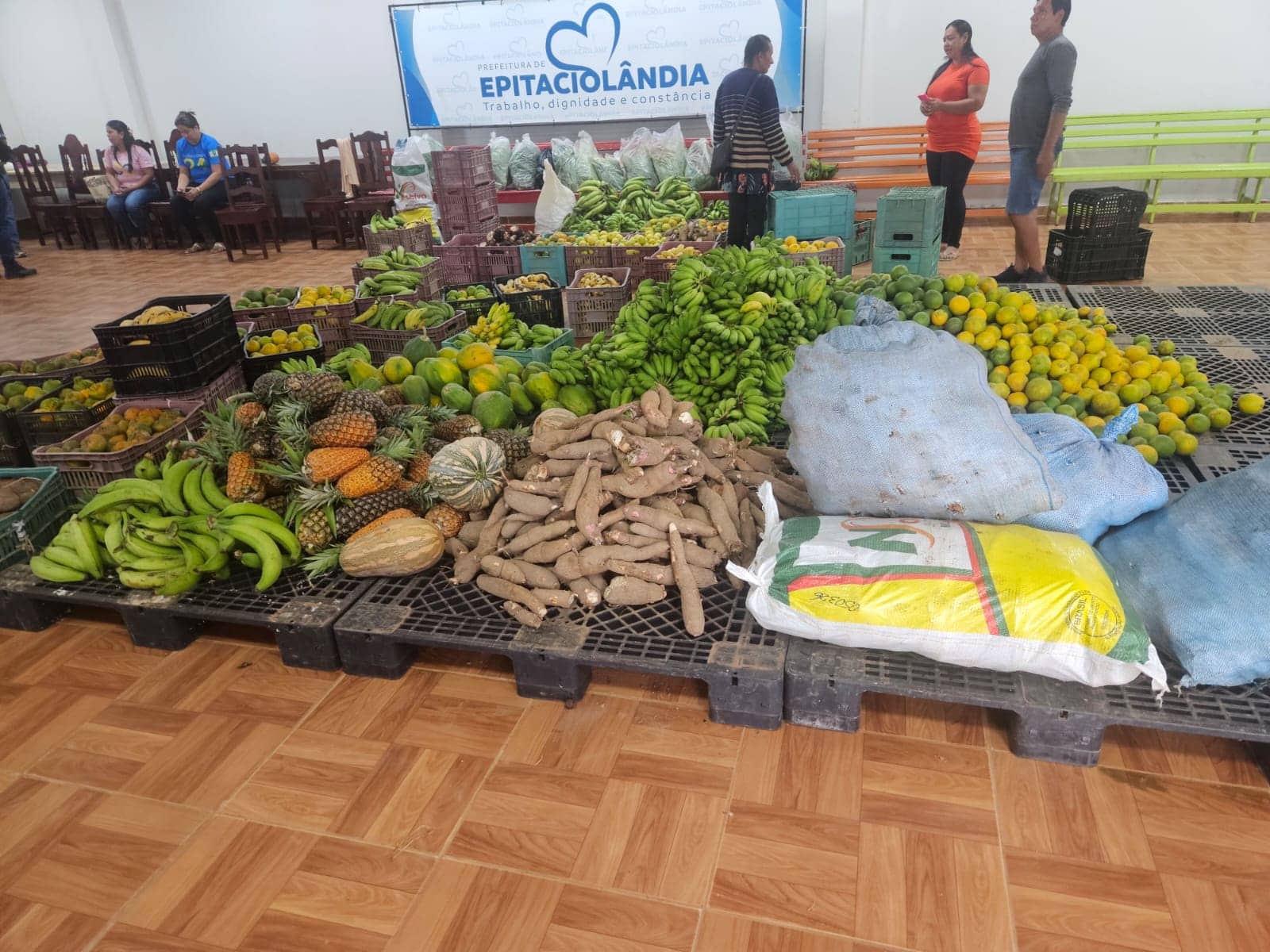 Governo do Acre realiza entrega de alimentos do PAA em Epitaciolândia