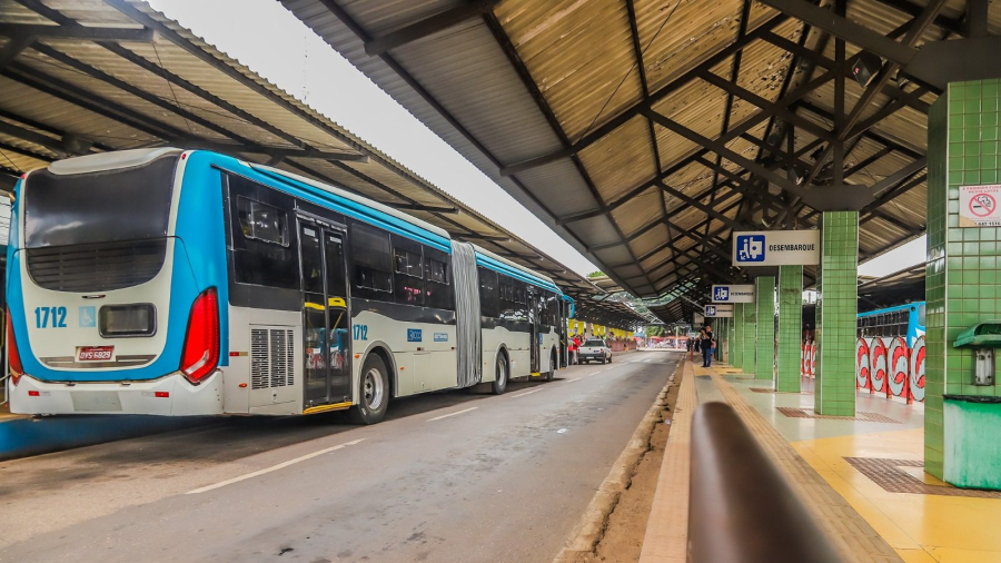 Prefeitura de Rio Branco reforça que pagamentos à Ricco estão sendo feitos regularmente e que pedido da empresa segue em análise