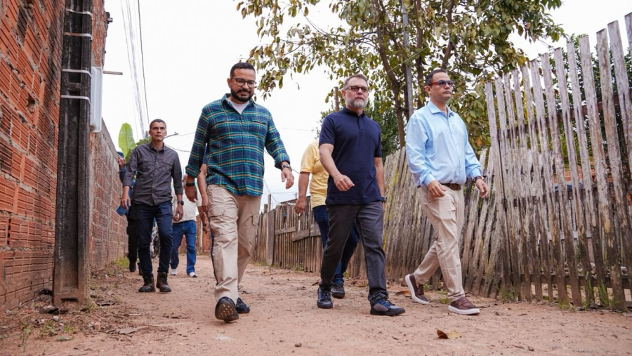 Prefeitura vistoria obras de mobilidade entre os bairros Canaã e Recanto dos Buritis