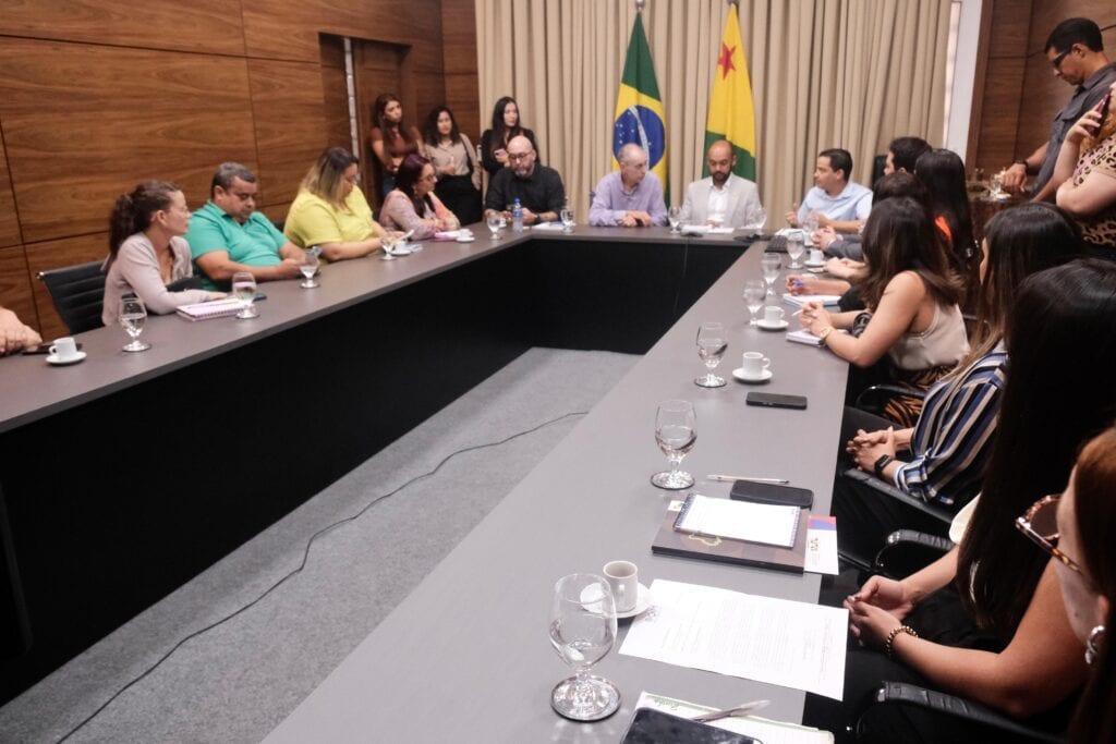 Governo do Acre recebe representantes da Organização Internacional para as Migrações e fortalece parceria para enfrentar desafios da migração e das mudanças climáticas